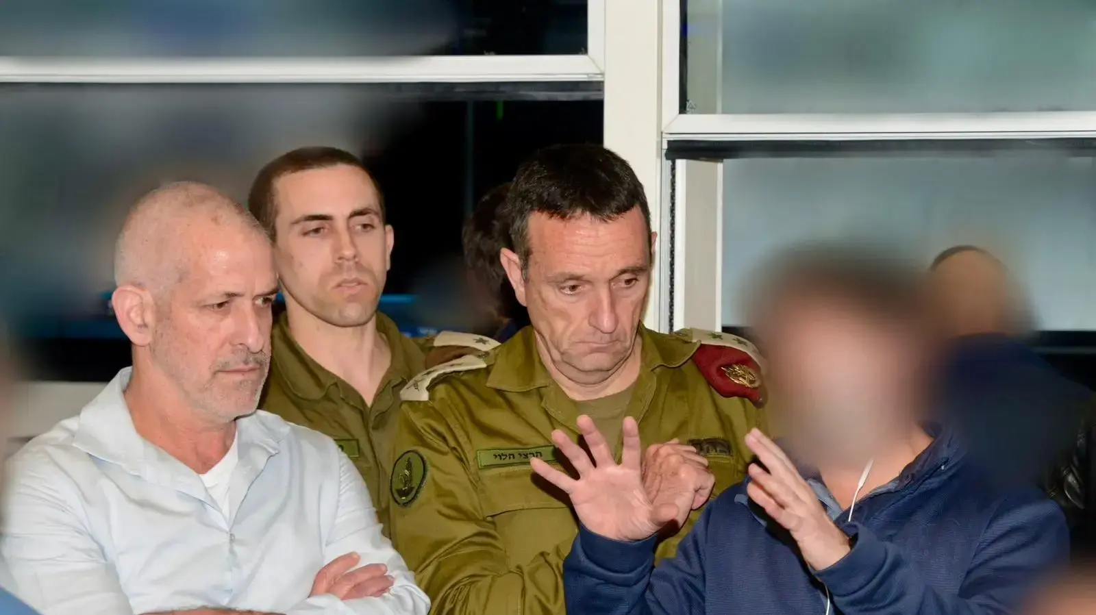 החמ"ל ממנו נוהל על ידי ראש השב״כ והרמטכ״ל המבצע לחילוצם של שני החטופים הישראלים פרננדו סימון מרמן ולואיס הר החמ"ל ממנו נוהל על ידי ראש השב״כ והרמטכ״ל המבצע לחילוצם של שני החטופים הישראלים פרננדו סימון מרמן ולואיס הר