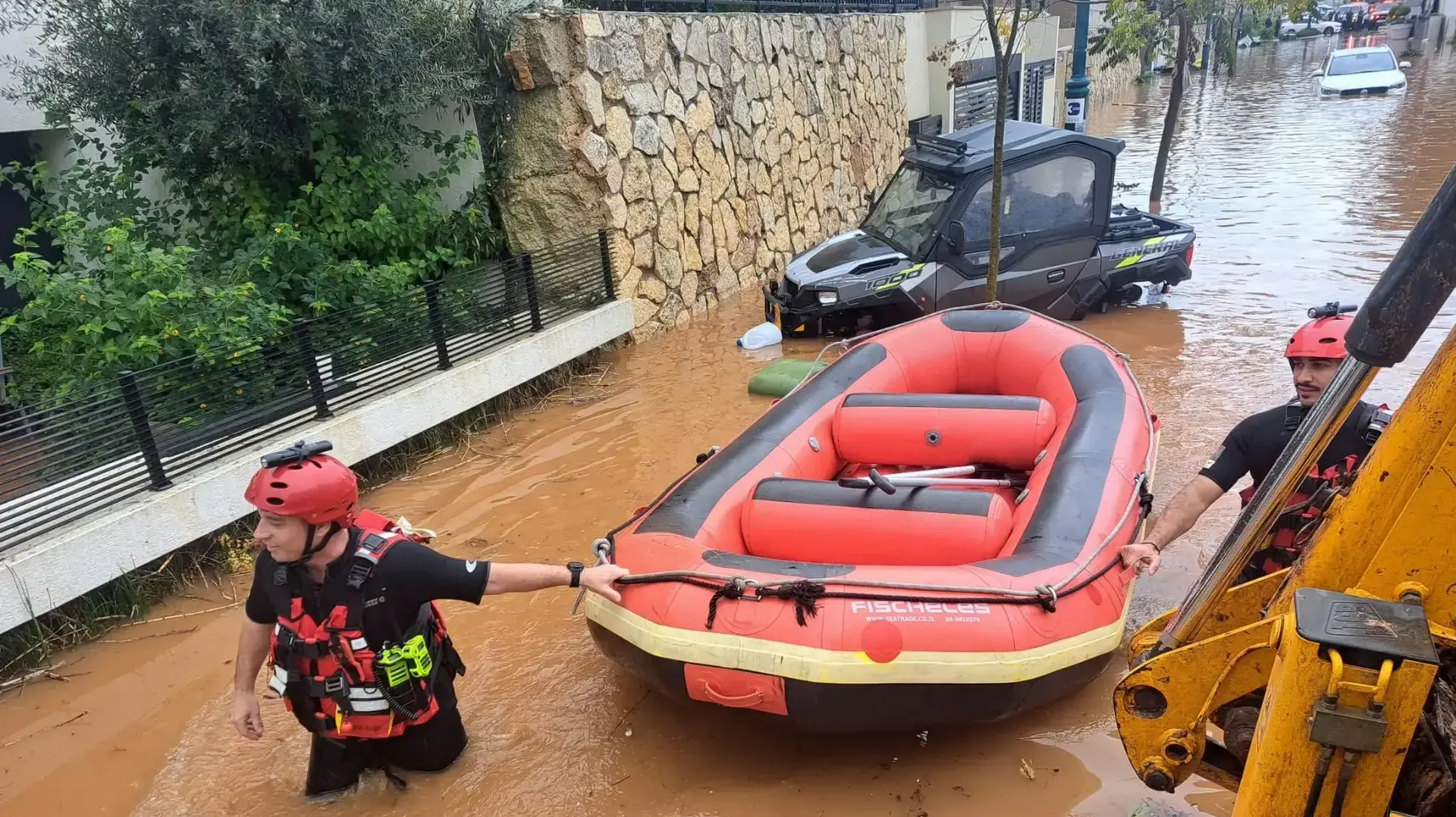 מאמצי חילוץ בחדרה. 17 בפברואר 2023 מאמצי חילוץ בחדרה. 17 בפברואר 2023