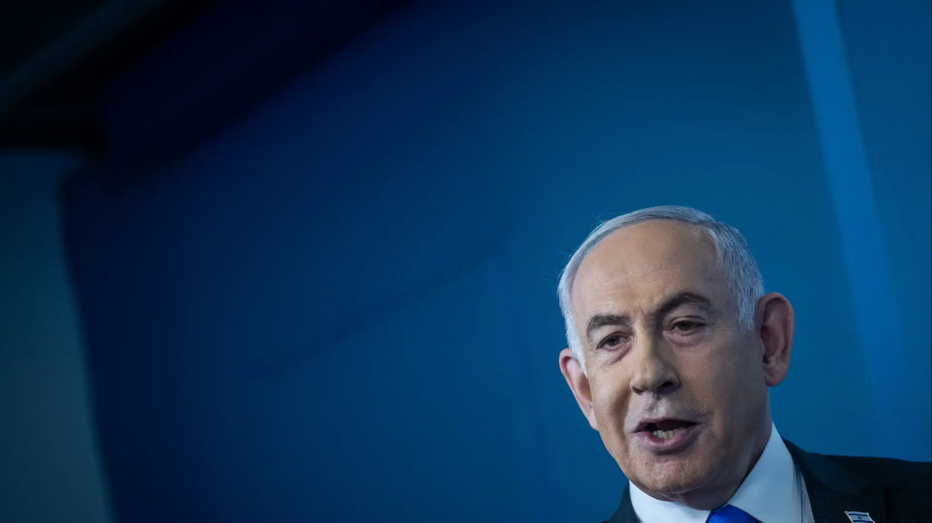 ראש הממשלה בנימין נתניהו במסיבת עיתונאים במשרדו בירושלים
17 בפברואר 2024