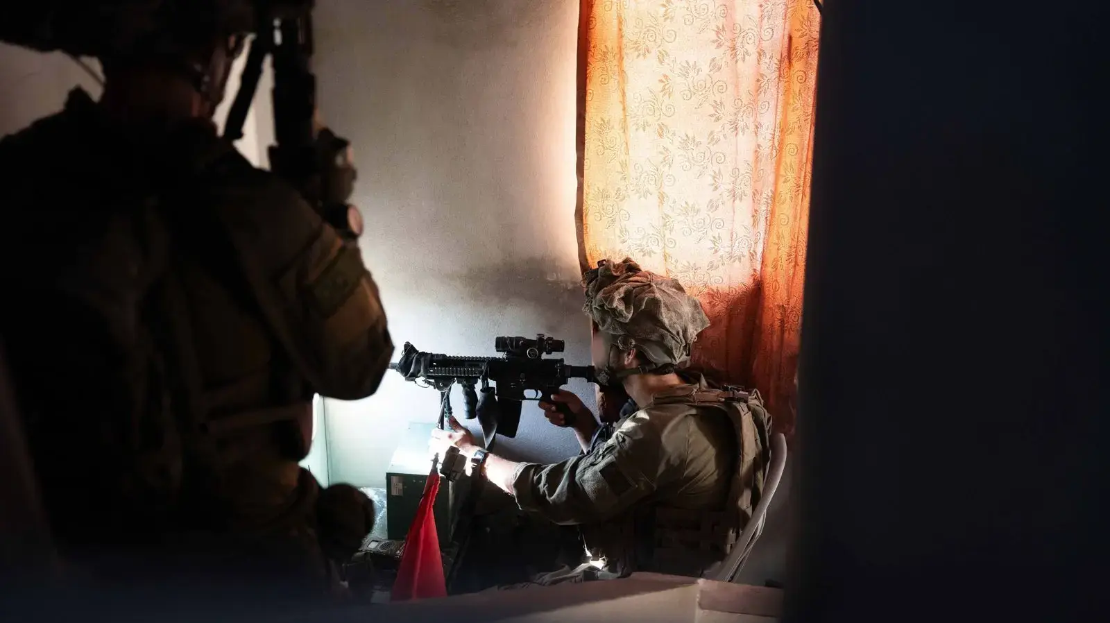 לוחמי יחידת אגוז בהיתקלויות במערב חאן יונס לוחמי יחידת אגוז בהיתקלויות במערב חאן יונס