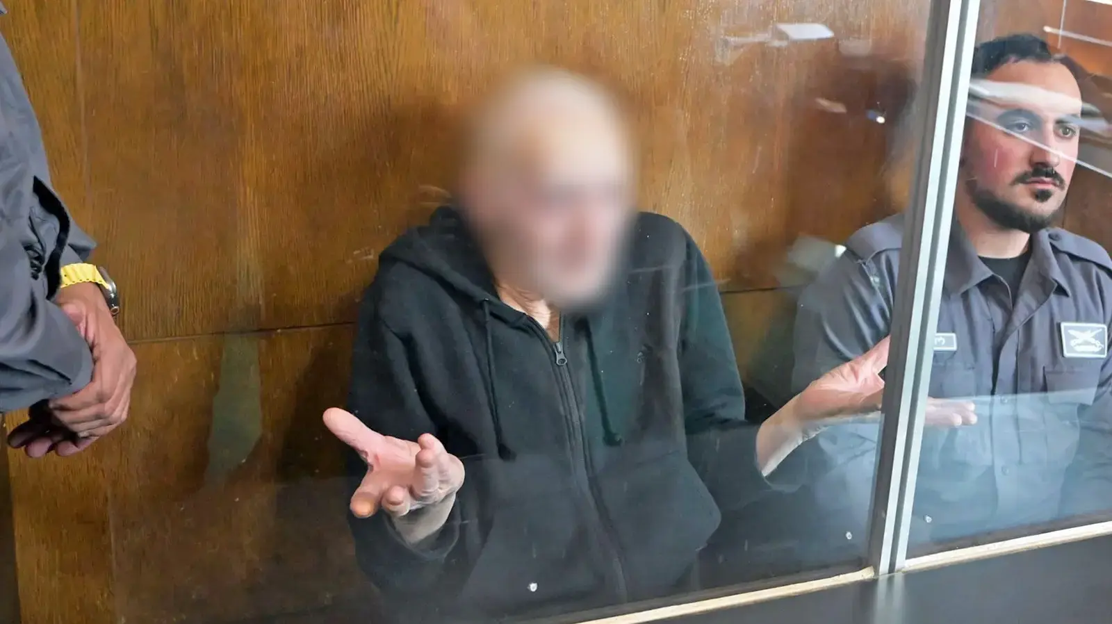 הגבר החשוד ברצח אשתו בביתם בבת ים, בימ"ש השלום ת"א, 22 בפברואר 2024 הגבר החשוד ברצח אשתו בביתם בבת ים, בימ"ש השלום ת"א, 22 בפברואר 2024