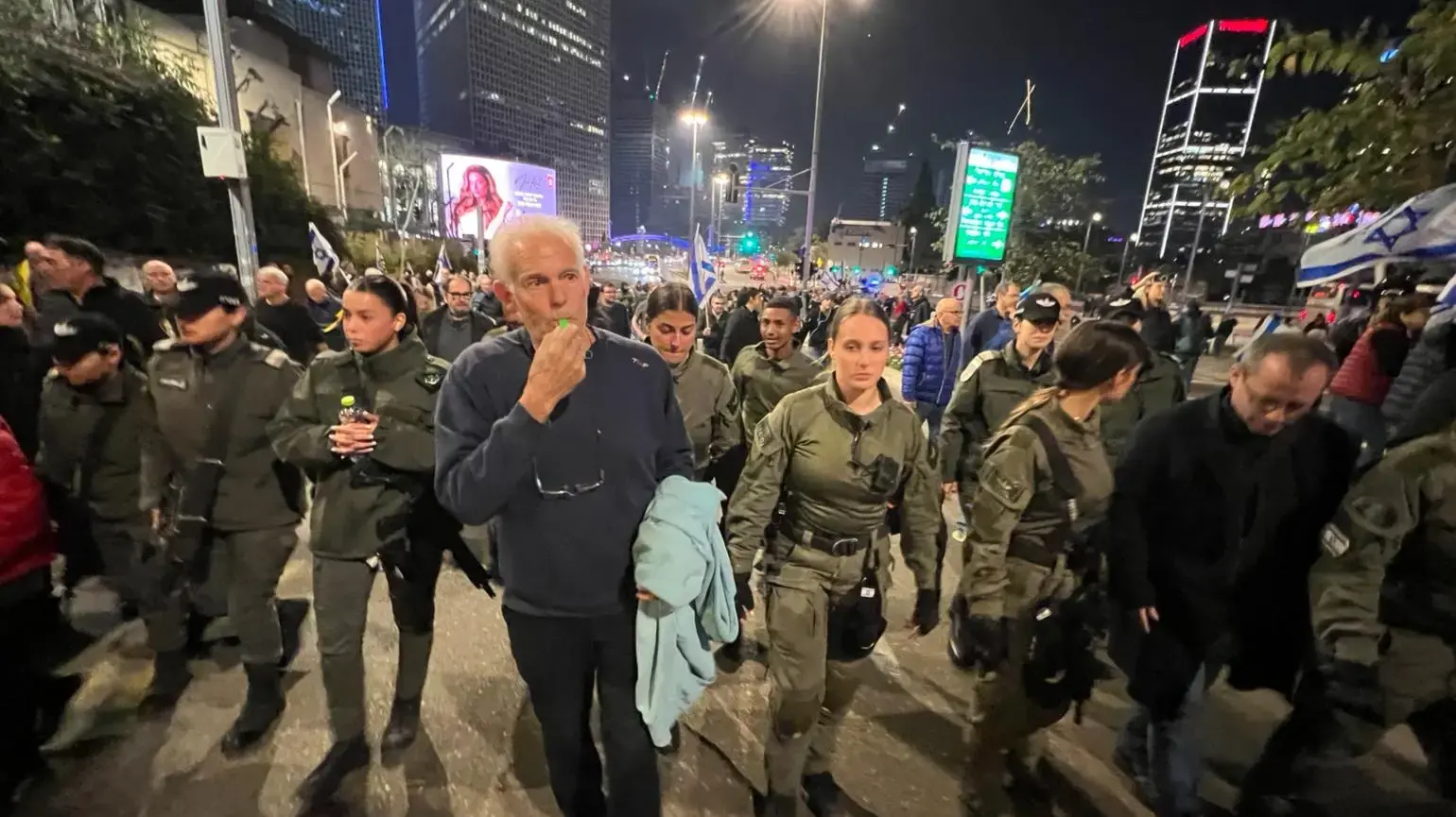 הפגנות למען החטופים והחטופות בקפלן הפגנות למען החטופים והחטופות בקפלן