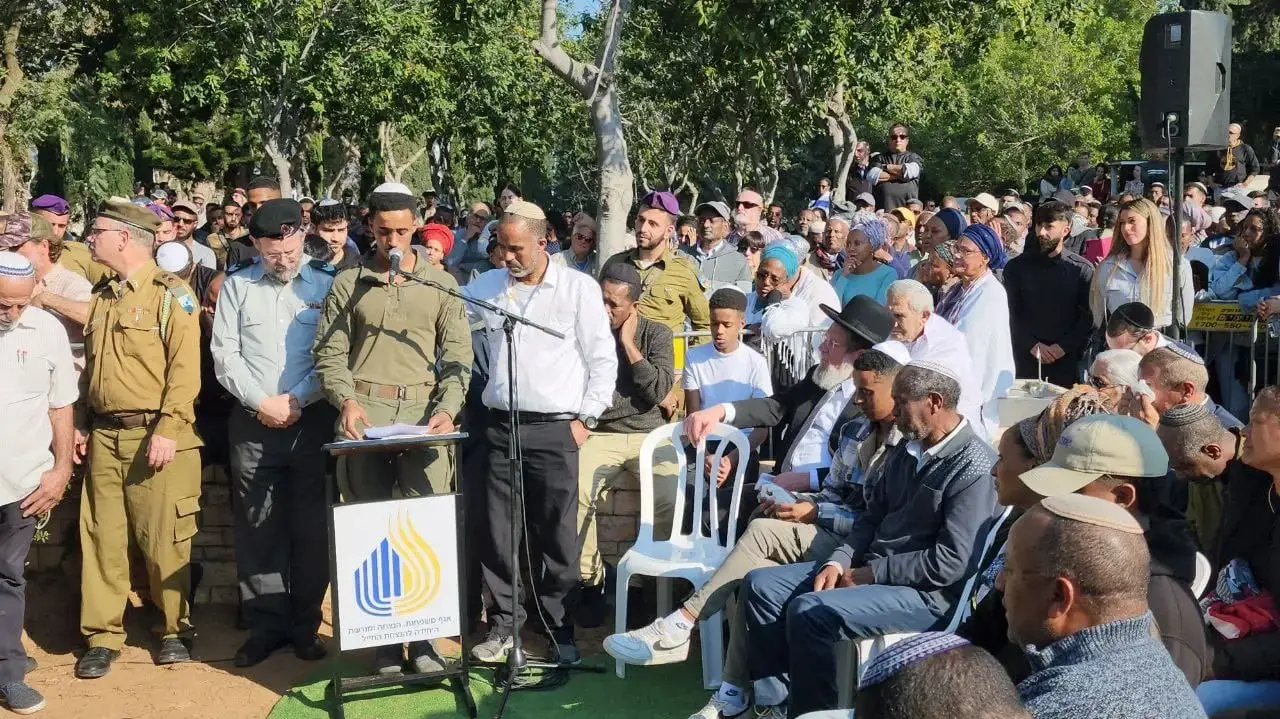 לוויתו של סמ"ר נריה בלטה נפל במלחמת "חרבות ברזל" בקרבות בעזה לוויתו של סמ"ר נריה בלטה נפל במלחמת "חרבות ברזל" בקרבות בעזה