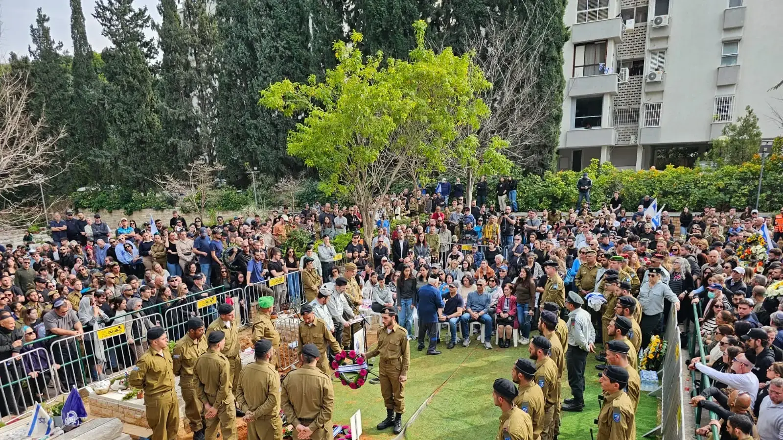 הלוויתו של סמל עוז דניאל הלוויתו של סמל עוז דניאל