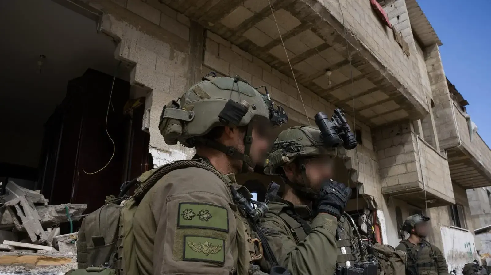 פעילות לוחמי הקומנדו בחאן יונס פעילות לוחמי הקומנדו בחאן יונס