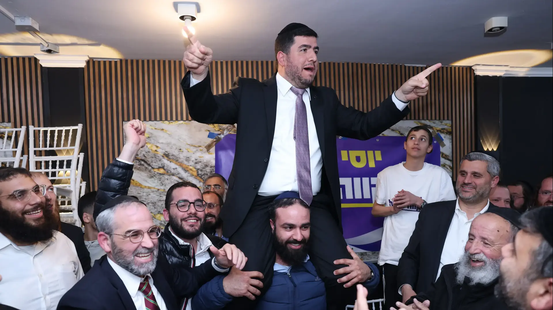 יוסי קקון בחגיגות זכייתו בראשות עיריית צפת, 28 בינואר 2024 יוסי קקון בחגיגות זכייתו בראשות עיריית צפת, 28 בינואר 2024