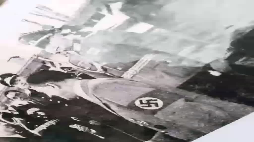 מאור יוסף עם התיעוד המחריד של אדולף היטלר