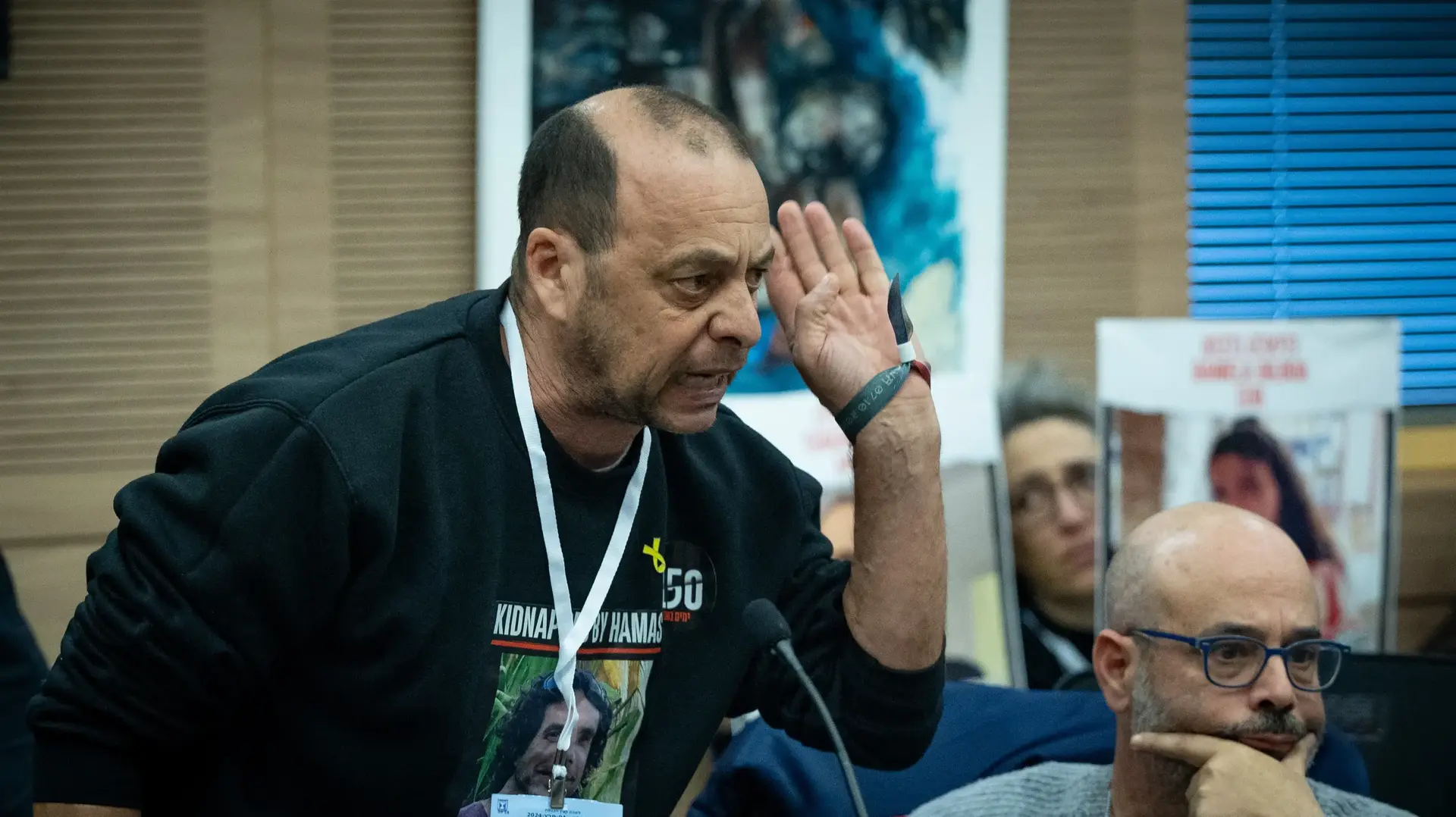 בני משפחות חטופים בדיון ועדת הבריאות של הכנסת, 4 במרץ 2024 בני משפחות חטופים בדיון ועדת הבריאות של הכנסת, 4 במרץ 2024