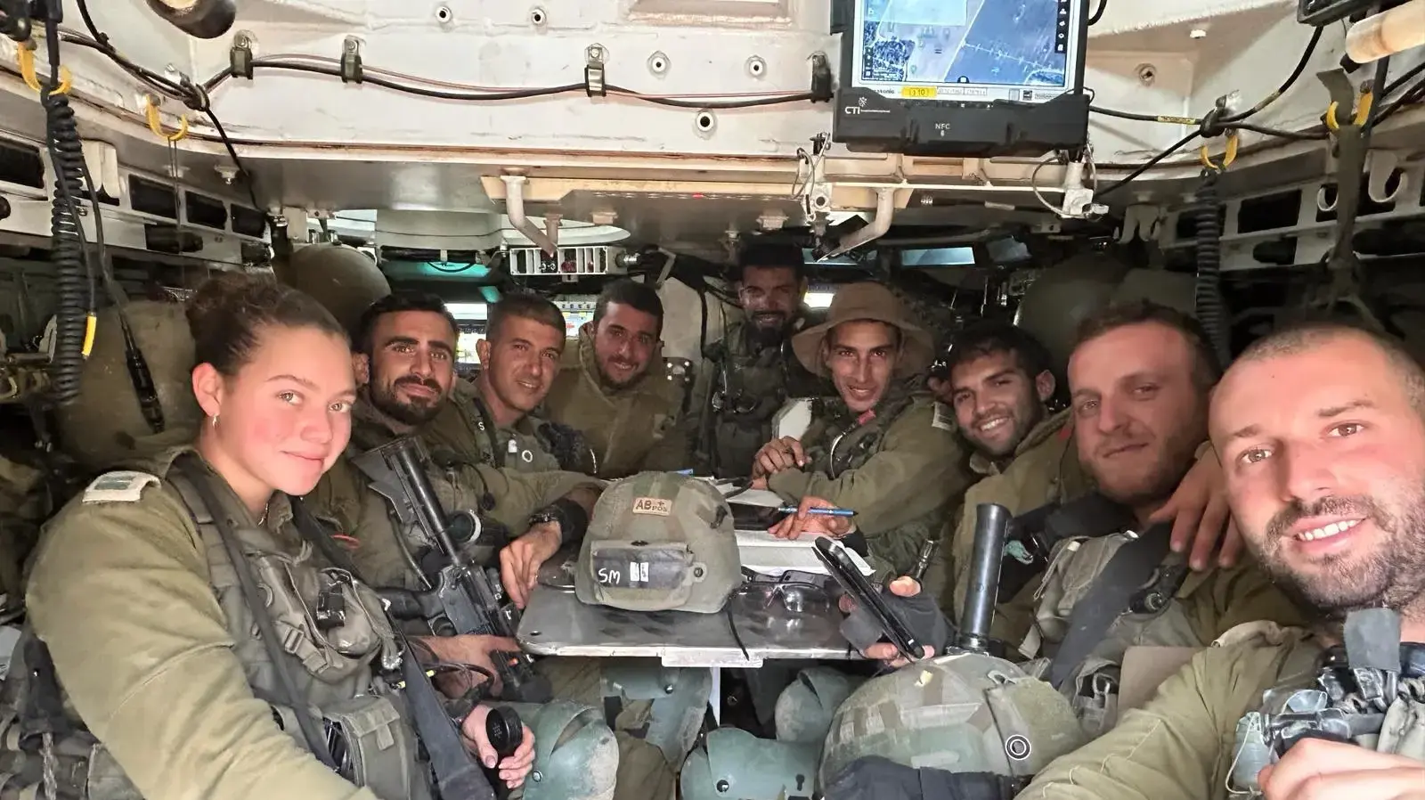 סגן עמית פוגלמן, קצינת הקישור הגדודי של גדוד 601 סגן עמית פוגלמן, קצינת הקישור הגדודי של גדוד 601