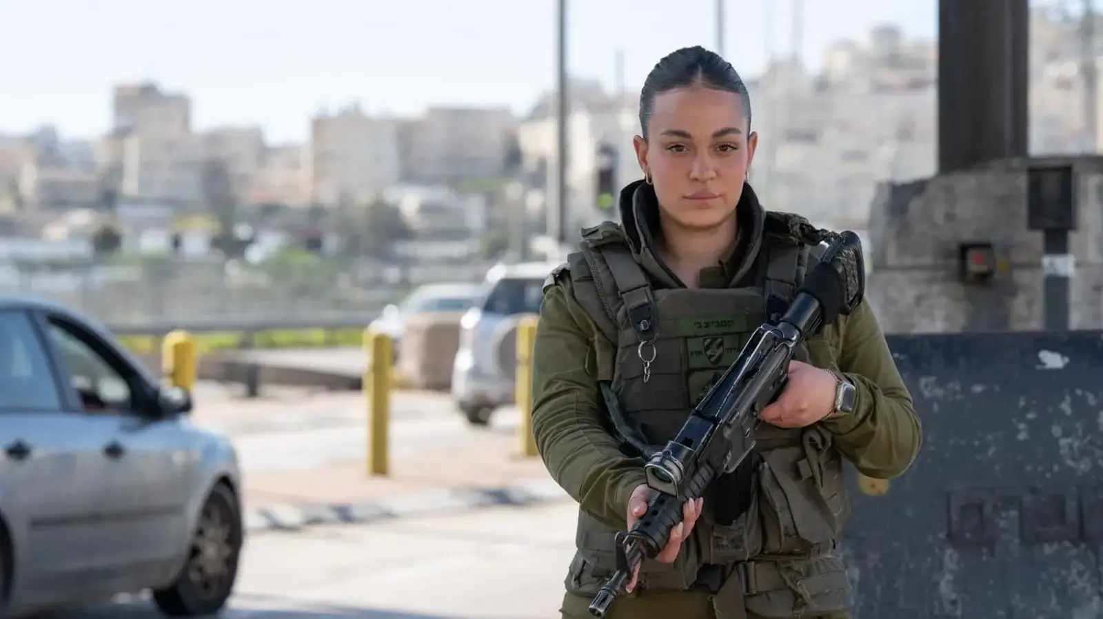 סגן מורן בוחניק במחסום א-זעים סגן מורן בוחניק במחסום א-זעים