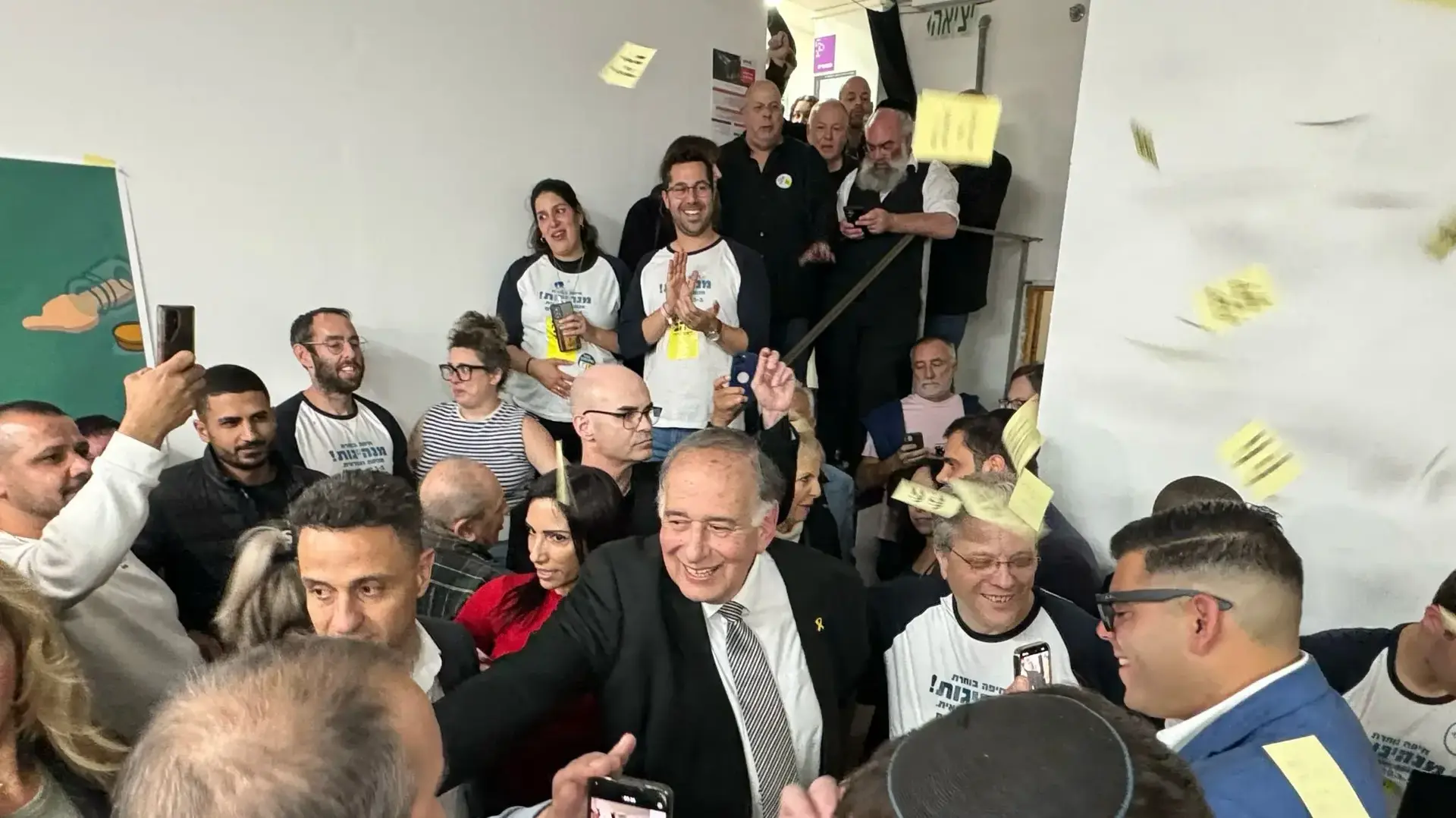 יונה יהב חוגג את נצחונו בחיפה, 11 במרץ 2024