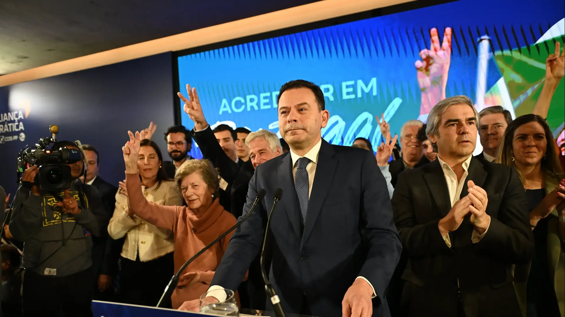מנהיג מפלגת הברית הדמוקרטית, לואיש מונטנגרו, בנאום לאחר תוצאות הבחירות לפרלמנט, 11 במרץ 2024