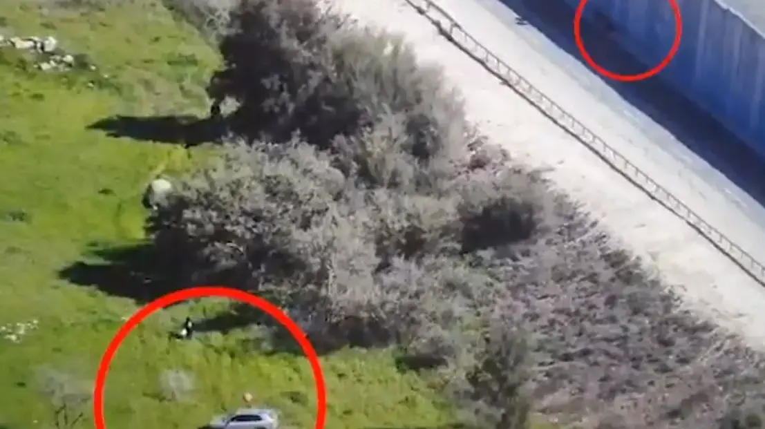 אנשים מנסים להכנס לשטחי המדינה מאיו"ש אנשים מנסים להכנס לשטחי המדינה מאיו"ש