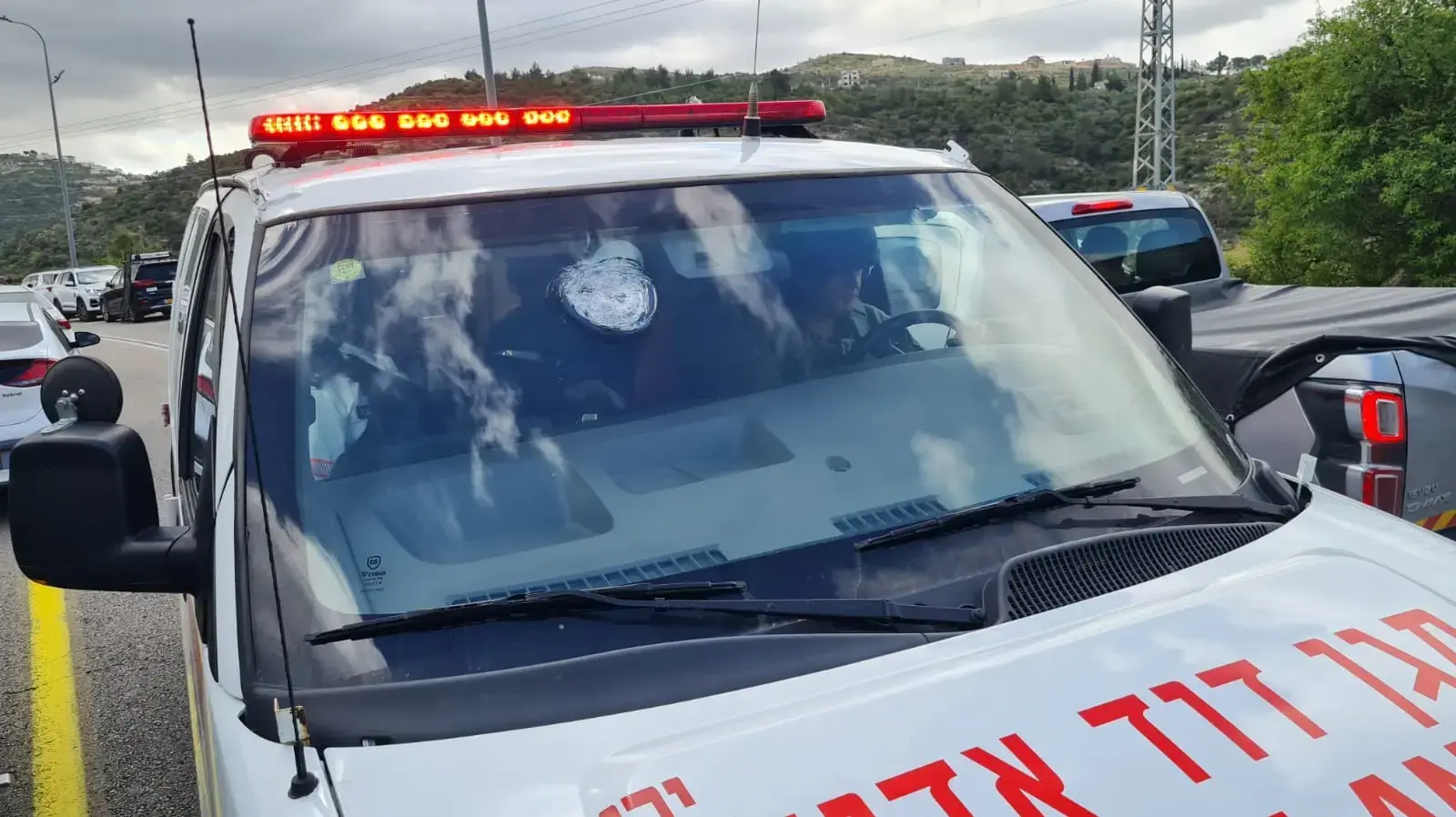פגיעת ירי על האמבולנס במהלך האירוע, 22 במרץ 2024
פגיעת ירי על האמבולנס במהלך האירוע, 22 במרץ 2024