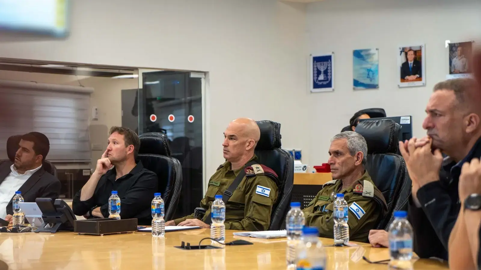מפקד פיקוד הצפון, אלוף אורי גורדין נפגש עם ראשי הרשויות הנכנסים והיוצאים בצפון, 29 במרץ 2024 מפקד פיקוד הצפון, אלוף אורי גורדין נפגש עם ראשי הרשויות הנכנסים והיוצאים בצפון, 29 במרץ 2024