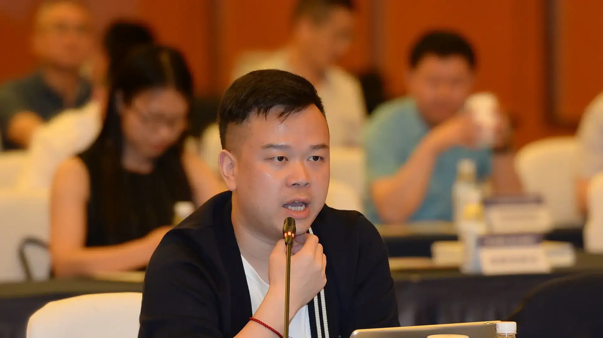 לין צ'י, מפיק "בעיית שלושת הגופים"