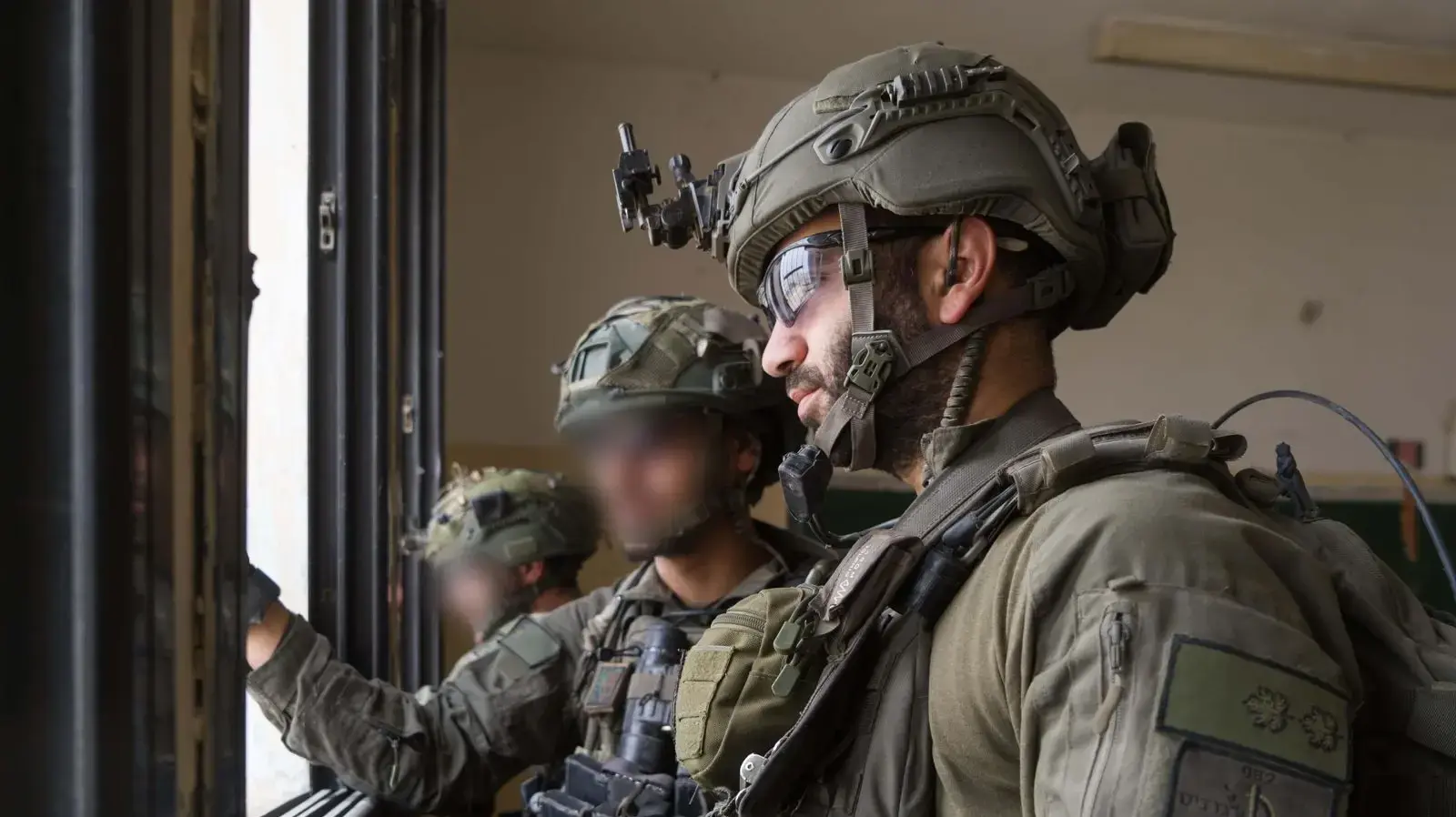 חיילי צהל במבצע בבית החולים שיפא 1 באפריל 2024 חיילי צהל במבצע בבית החולים שיפא 1 באפריל 2024