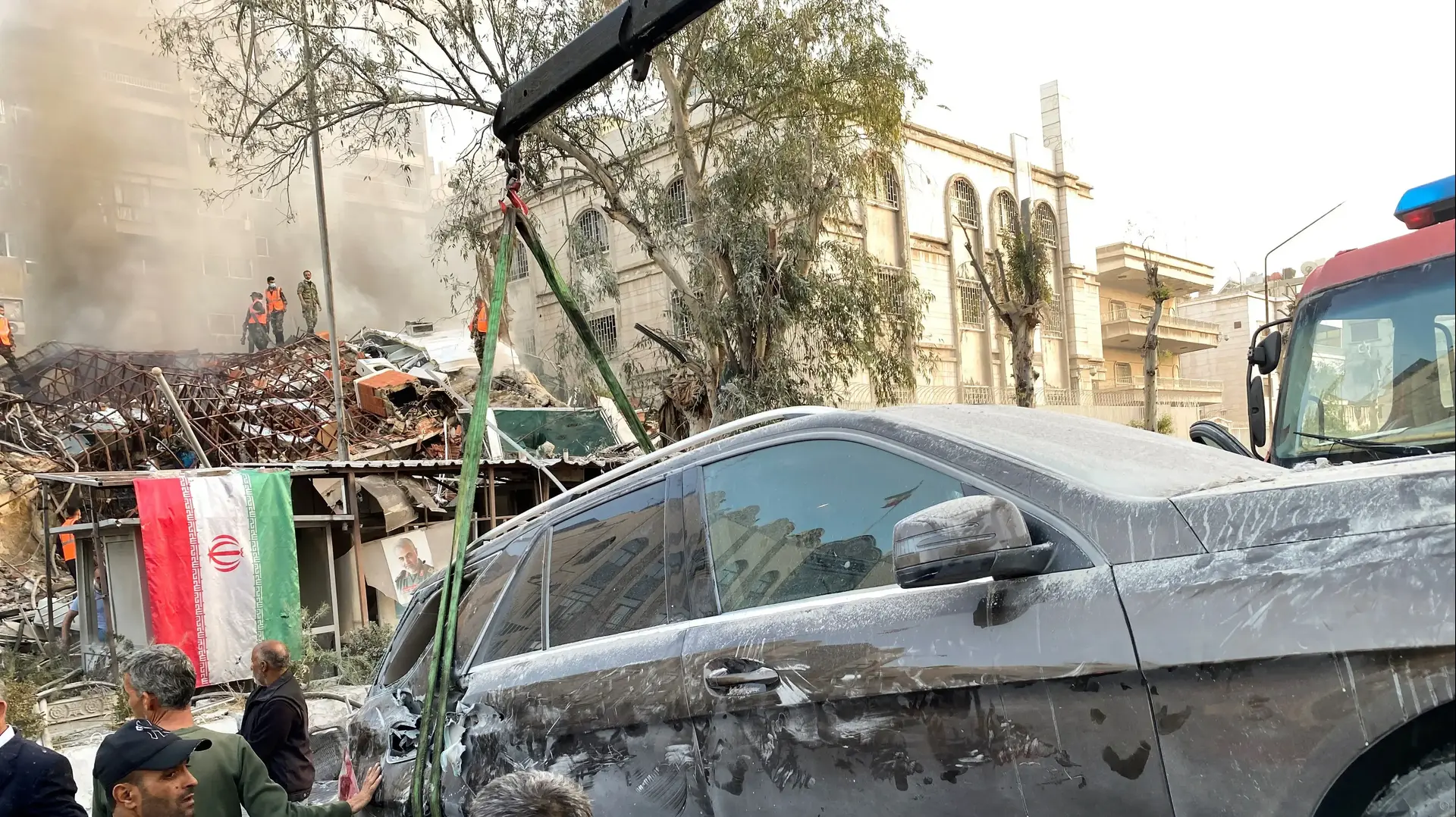 ההרס בזירת התקיפה בדמשק, שבה חוסל בכיר במשמרות המהפכה של איראן ההרס בזירת התקיפה בדמשק, שבה חוסל בכיר במשמרות המהפכה של איראן