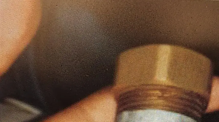 חוליית מפגעים תושבי מזרח ירושלים, שהכינו מטעני צינור מאולתרים ואבנים לעבר הרכבת הקלה