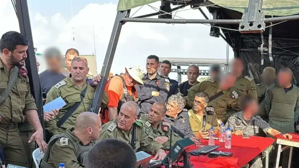 מפקד פיקוד המרכז, מפקד אוגדת איו״ש ומפקד חטיבת בנימין ומובילים את החיפושים אחר בנימין אחי מאיר הנעדר מפקד פיקוד המרכז, מפקד אוגדת איו״ש ומפקד חטיבת בנימין ומובילים את החיפושים אחר בנימין אחי מאיר הנעדר