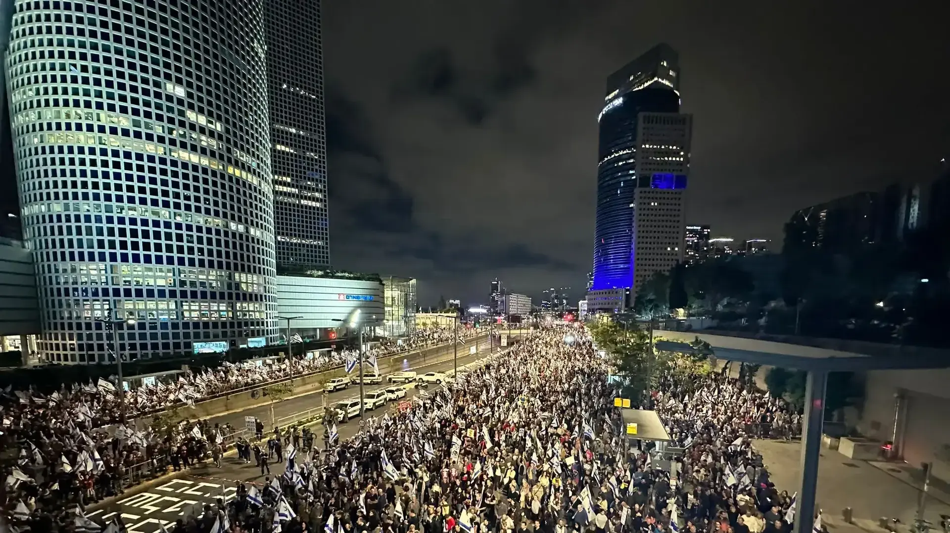 מחאת קפלן נגד הממשלה- תל אביב, 13 באפריל 2023 מחאת קפלן נגד הממשלה- תל אביב, 13 באפריל 2023