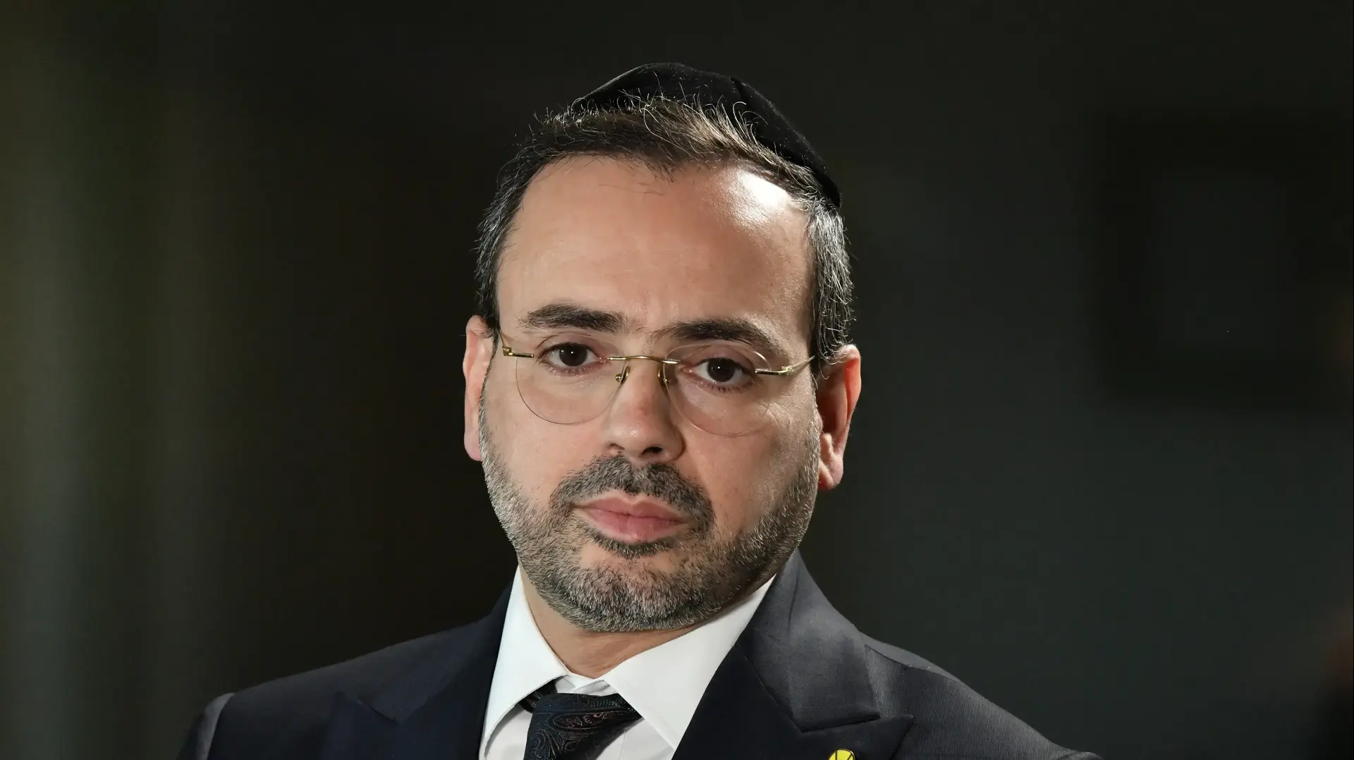 שר הבריאות אוריאל בוסו שר הבריאות אוריאל בוסו