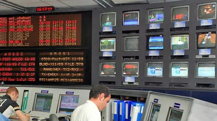 ציון שגיב מנהל פרויקט עמוס 3 במפעל מבת תע'ש ציון שגיב מנהל פרויקט עמוס 3 במפעל מבת תע'ש