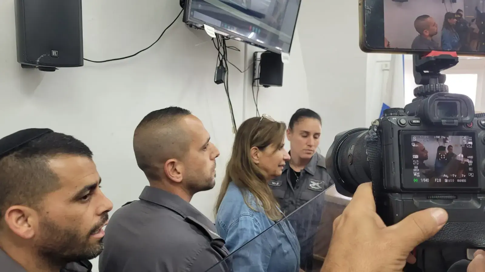 פרופ' נדירה שלהוב-קיבורקיאן בדיון הארכת מעצר בבית משפט השלום בירושלים, 19 באפריל 2024
