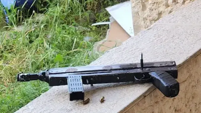 פיגוע דריסה בירושלים: שני הולכי רגלי נפגעו מאותו רכב בשתי זירות שונות 22 בארפיל 2024 פיגוע דריסה בירושלים: שני הולכי רגלי נפגעו מאותו רכב בשתי זירות שונות 22 בארפיל 2024