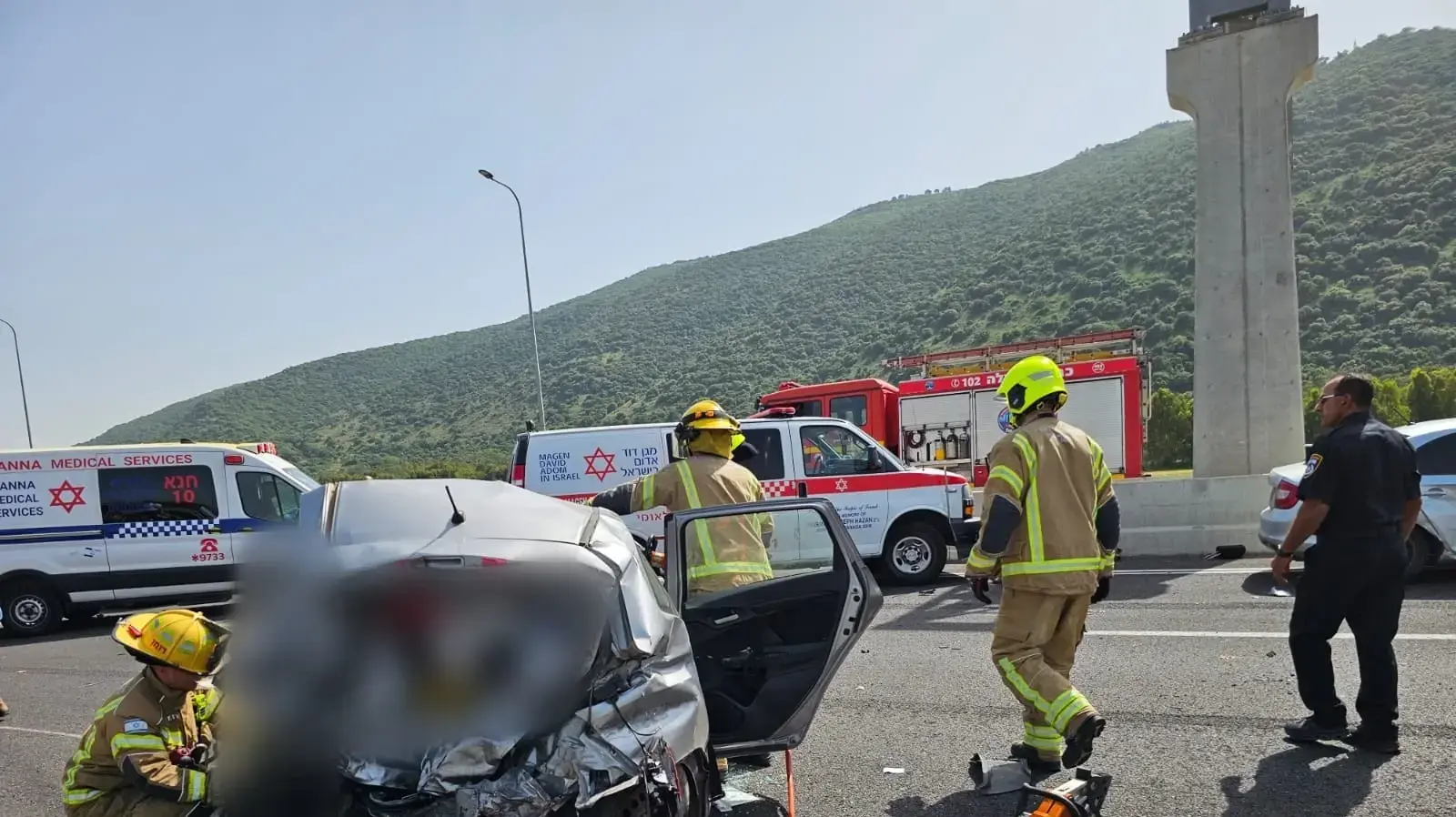 תאונה בין 3 כלי רכב בגליל התחתון, בה נהרגו אישה וילד, 23 באפריל 2024