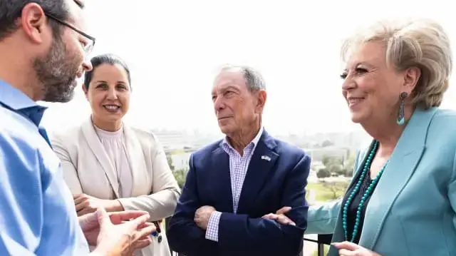 מייקל בלומברג משיק מרכזי חדשנות בערים ישראליות שנפגעו במלחמה. 24 באפריל 2024