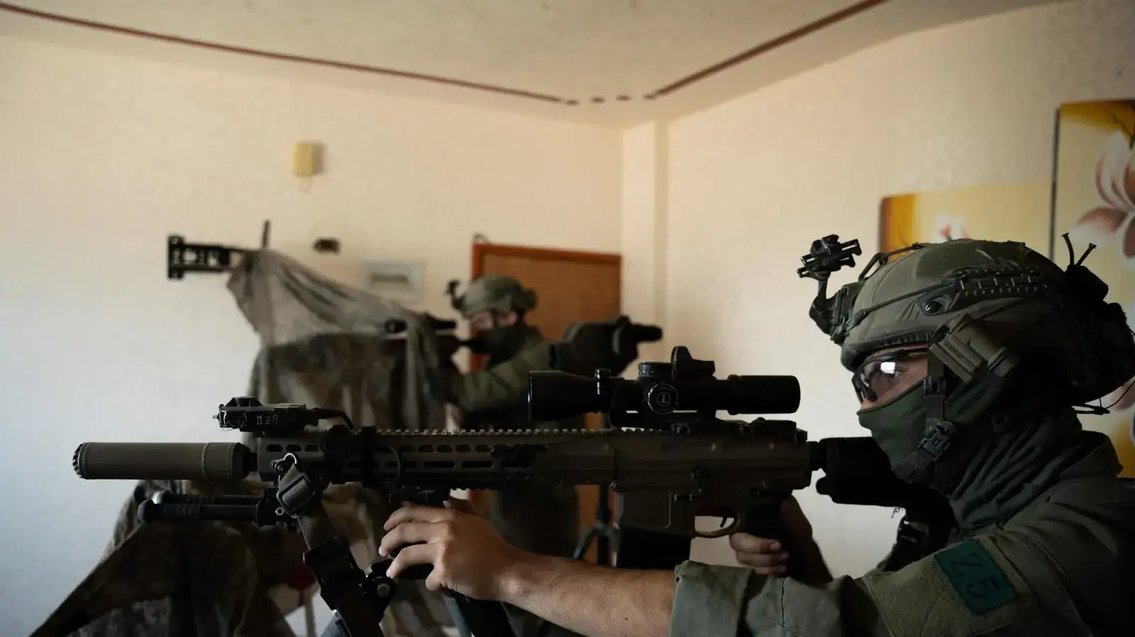 תיעוד: אוגדה 162 במרחב מסדרון מרכז הרצועה - רגע לפני היציאה מעזה תיעוד: אוגדה 162 במרחב מסדרון מרכז הרצועה - רגע לפני היציאה מעזה