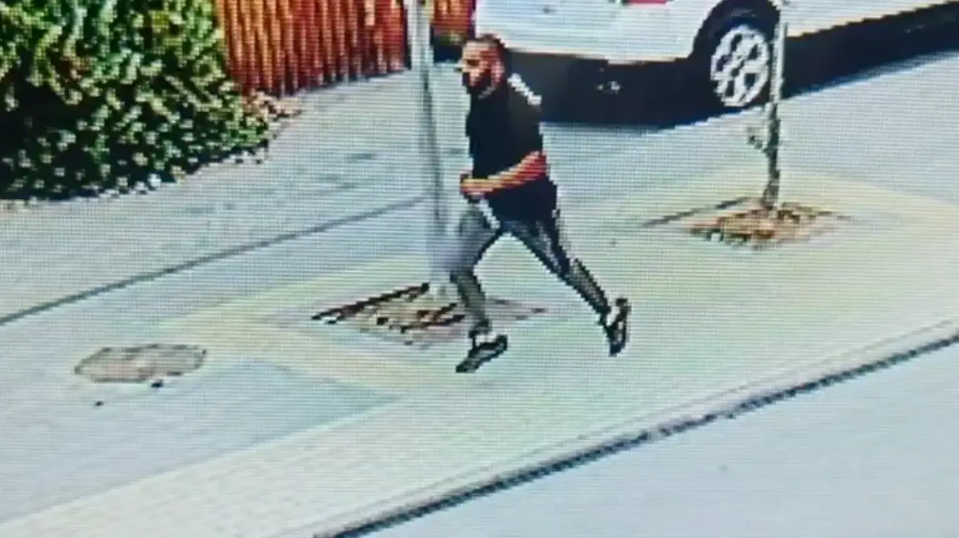 תיעוד של פיגוע הדקיררה ברמלה, 27 באפריל 2024 תיעוד של פיגוע הדקיררה ברמלה, 27 באפריל 2024