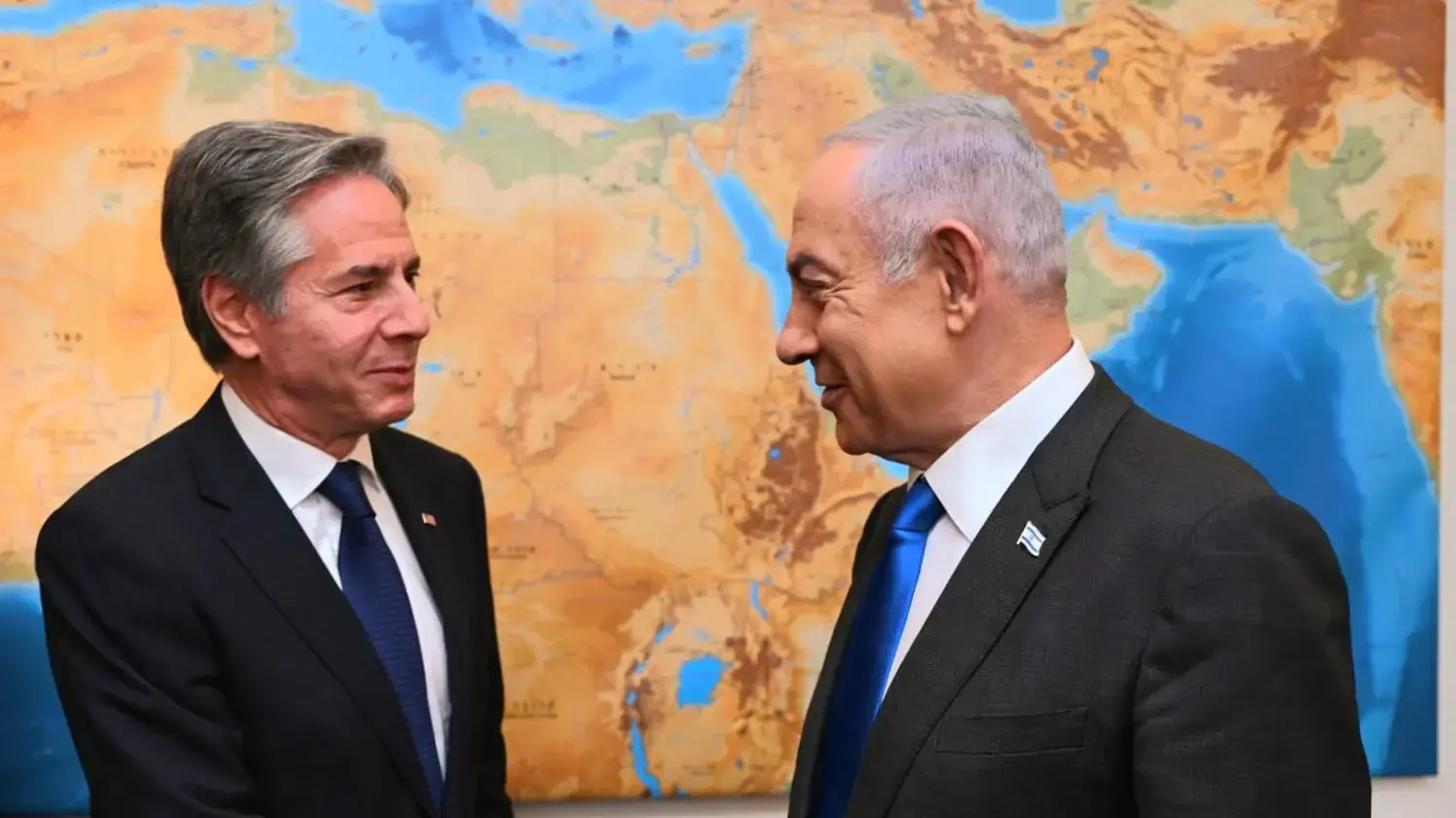 ראש הממשלה בנימין נתניהו ומזכיר המדינה של ארה"ב אנתוני בלינקן נפגשים בלשכת רה"מ בירושלים. ראש הממשלה בנימין נתניהו ומזכיר המדינה של ארה"ב אנתוני בלינקן נפגשים בלשכת רה"מ בירושלים.