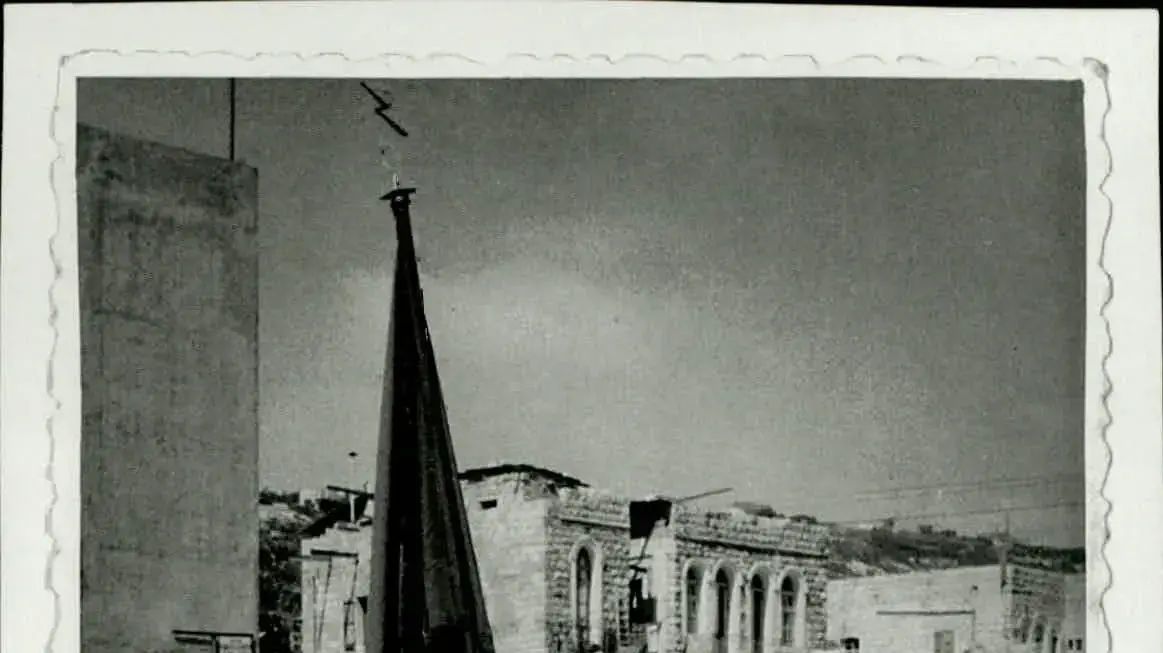 בתהלוכת. 1/5/56 בחיפה בתהלוכת. 1/5/56 בחיפה