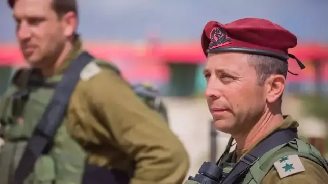 אבי בלוט אבי בלוט