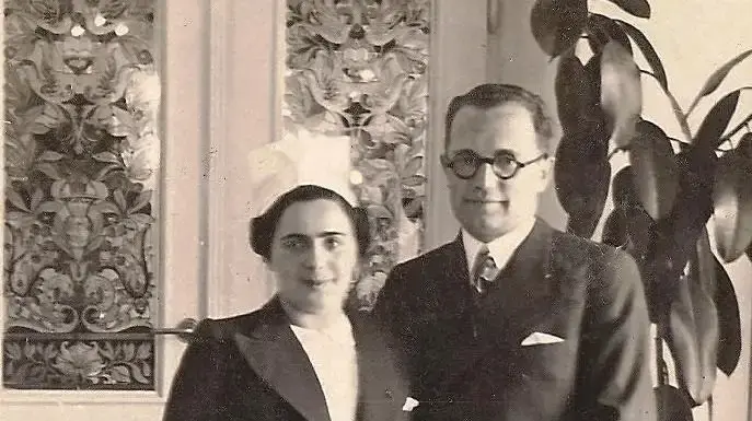 הלנה וירחמיאל גרין ביום חתונתם. השניים נספו במחנה יאנובסקה בלבוב במלחמת העולם השנייה הלנה וירחמיאל גרין ביום חתונתם. השניים נספו במחנה יאנובסקה בלבוב במלחמת העולם השנייה