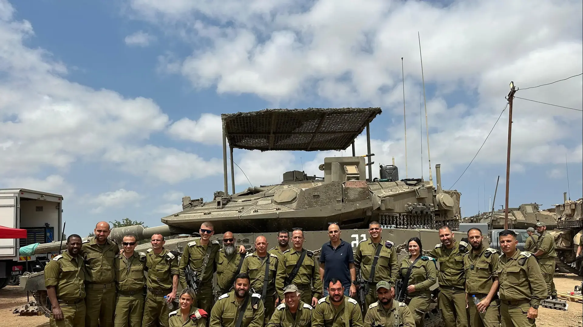 היחידה שמחלצת כלים מרצועת עזה היחידה שמחלצת כלים מרצועת עזה