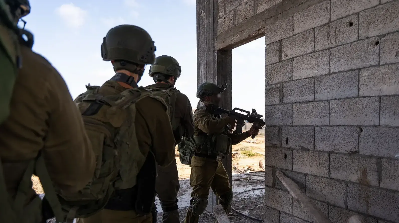 פעילות כוחות צה"ל במזרח רפיח פעילות כוחות צה"ל במזרח רפיח