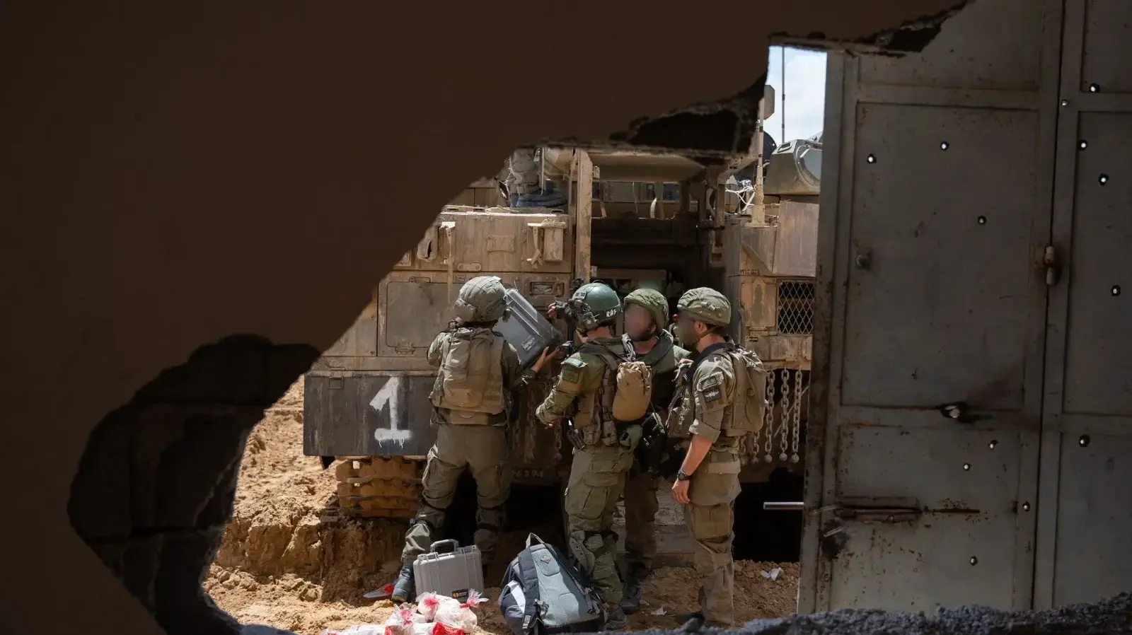 פעילות כוחות צה"ל במזרח רפיח פעילות כוחות צה"ל במזרח רפיח