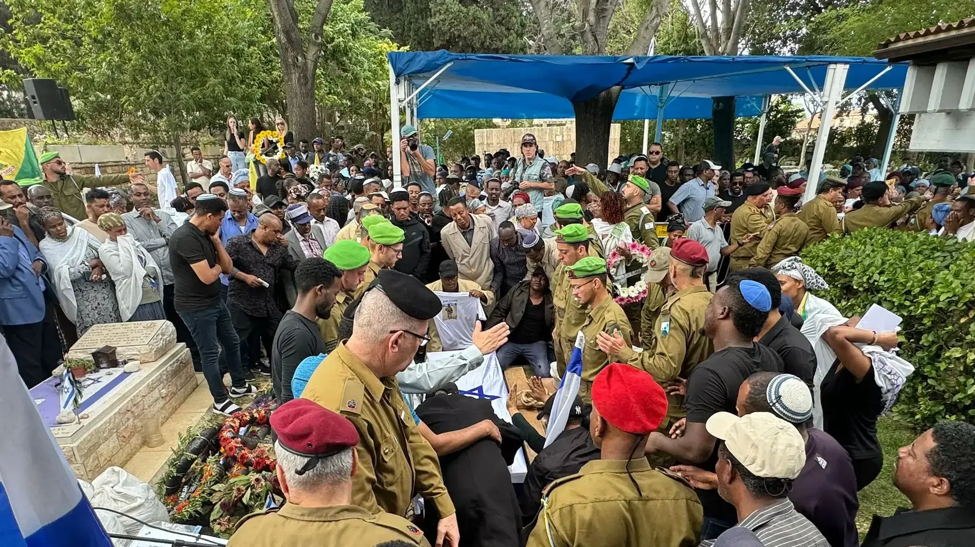הלווית יוסף דסה, בית העלמין קריית אתא, 12 במאי 2024 הלווית יוסף דסה, בית העלמין קריית אתא, 12 במאי 2024