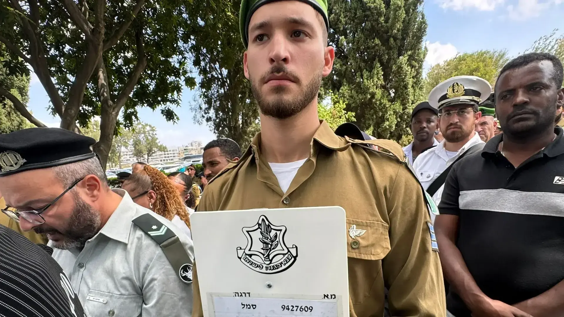 הלוויתם של הלוחמים החברים יוסף דסה ודניאל לוי יובאו למנוחות הלוויתם של הלוחמים החברים יוסף דסה ודניאל לוי יובאו למנוחות