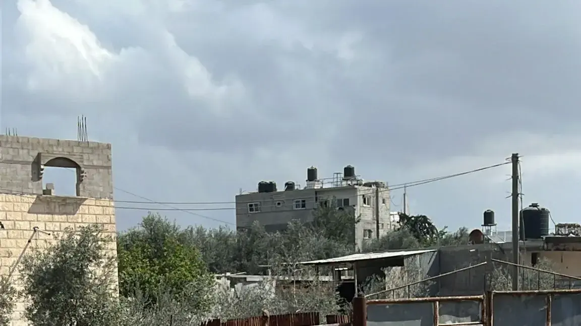משגרי רקטות ואמצעי לחימה שאותרו ע״י צוות הקרב של חטיבת גבעתי במרחב רפיח. משגרי רקטות ואמצעי לחימה שאותרו ע״י צוות הקרב של חטיבת גבעתי במרחב רפיח.