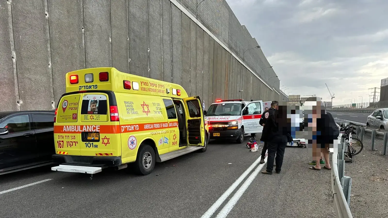 רוכבת אופניים כבת 57 נהרגה מפגיעת רכב סמוך להרצליה