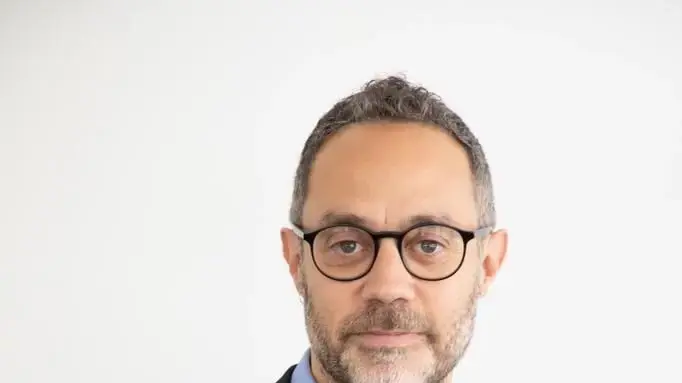 עורך הדין תומר ורשה עורך הדין תומר ורשה