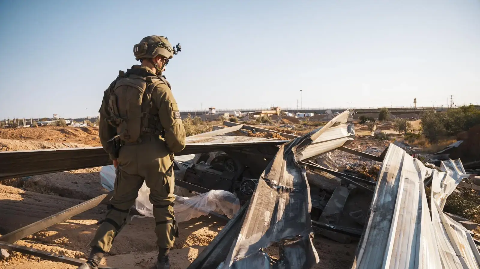 איתור משגרים טעונים במזרח רפיח; לוחמי גדוד שקד ממשיכים בפשיטות הממוקדות במרחב איתור משגרים טעונים במזרח רפיח; לוחמי גדוד שקד ממשיכים בפשיטות הממוקדות במרחב