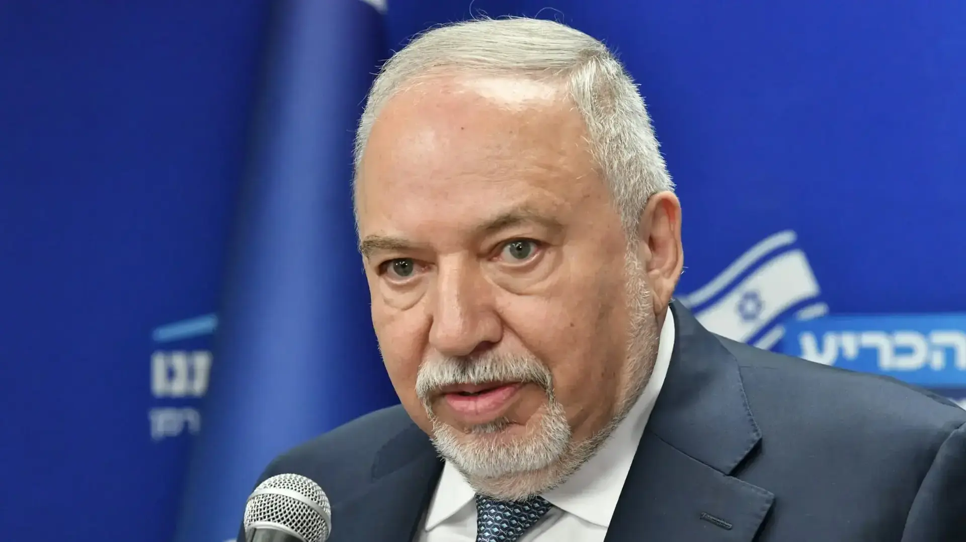אביגדור ליברמן, ישיבת סיעה ,כנסת 20 במאי 2024 אביגדור ליברמן, ישיבת סיעה ,כנסת 20 במאי 2024