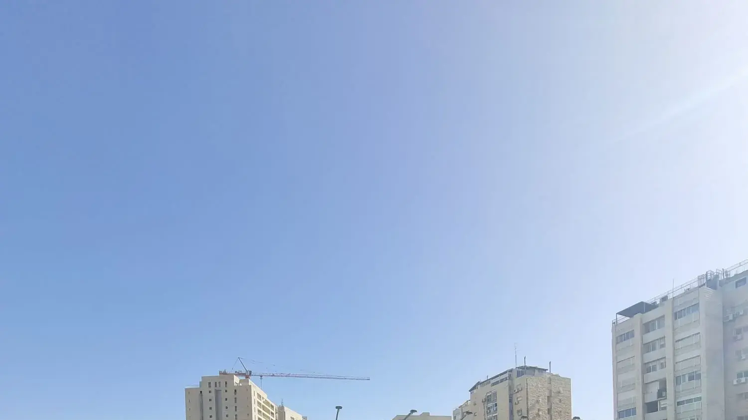 עומר אוחנה בן זוגו של רס"ן שגיא גולן ינאם במצעד הגאווה והסובלנות בירושלים עומר אוחנה בן זוגו של רס"ן שגיא גולן ינאם במצעד הגאווה והסובלנות בירושלים
