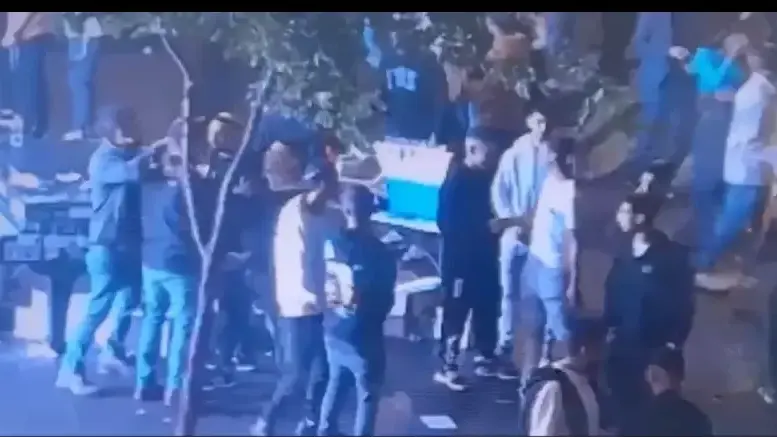 תיעוד תקיפת שני הדיפלומטים האמריקנים ביום העצמאות בירושלים.