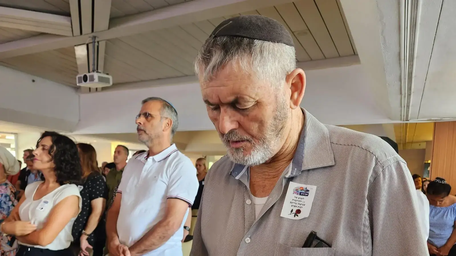 לראשונה אחרי 54 שנים תושבי אביבים ציינו את זכר יקיריהם שנרצחו בטבח הרחק מביתם לראשונה אחרי 54 שנים תושבי אביבים ציינו את זכר יקיריהם שנרצחו בטבח הרחק מביתם